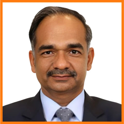 Shri Alok Kumar, IAS (Retd.)